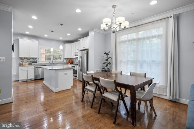 5601 44TH AVE, Hyattsville, MD 20781