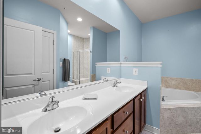 5601 44TH AVE, Hyattsville, MD 20781
