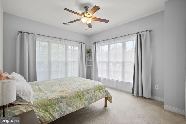 5601 44TH AVE, Hyattsville, MD 20781