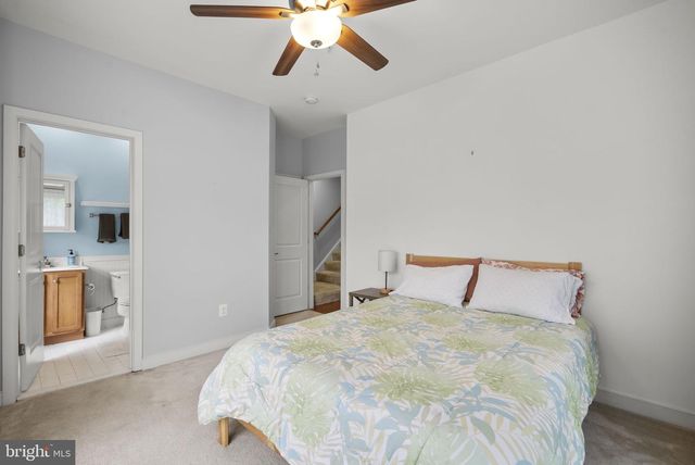 5601 44TH AVE, Hyattsville, MD 20781