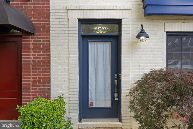 5601 44TH AVE, Hyattsville, MD 20781