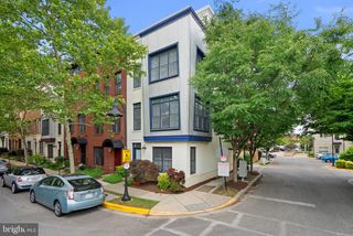 5601 44TH AVE, Hyattsville, MD 20781