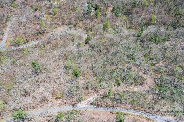9999 Fairview Forest Drive, Fairview, NC 28730