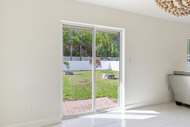 888 Bent Creek Drive, Fort Pierce, FL 34947