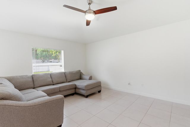 888 Bent Creek Drive, Fort Pierce, FL 34947