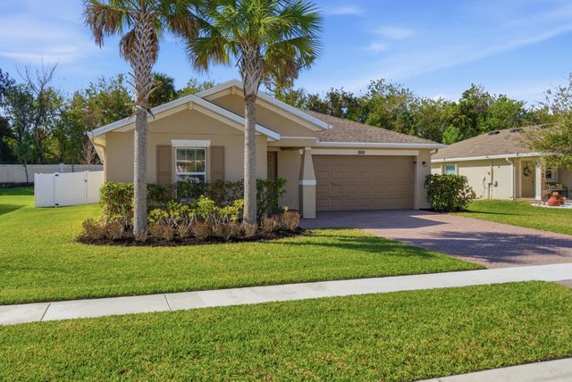 888 Bent Creek Drive, Fort Pierce, FL 34947