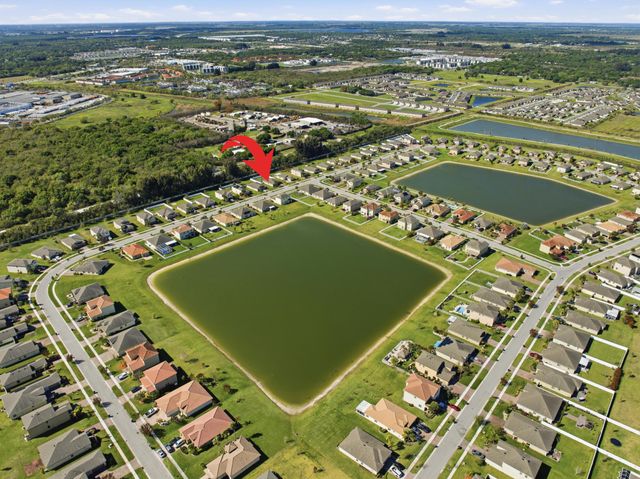 888 Bent Creek Drive, Fort Pierce, FL 34947