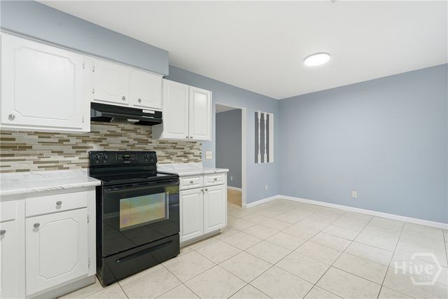 1098 Live Oak Drive, Hinesville, GA 31313