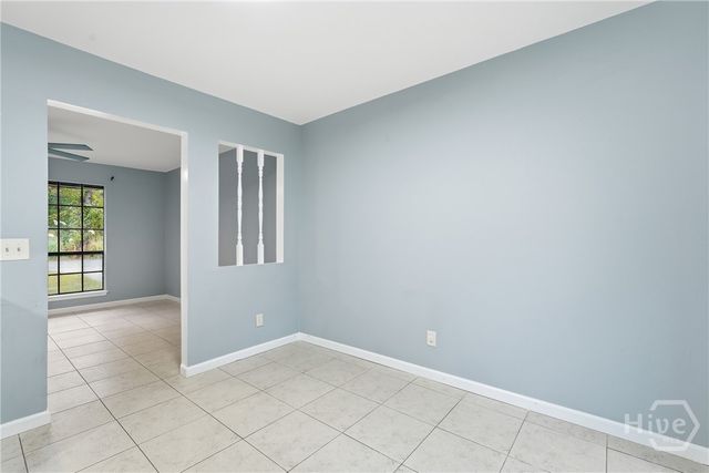 1098 Live Oak Drive, Hinesville, GA 31313