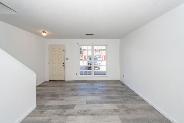 114 Colonial Court, Summerville, SC 29483