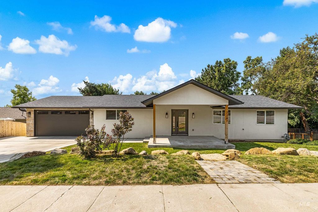 2287 S Toluka Way, Boise, ID 83712 photo 2