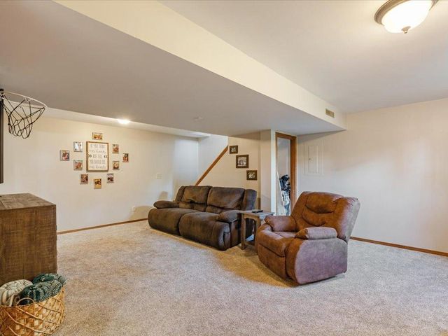 4459 E Sibley Street, Pequot Lakes, MN 56472