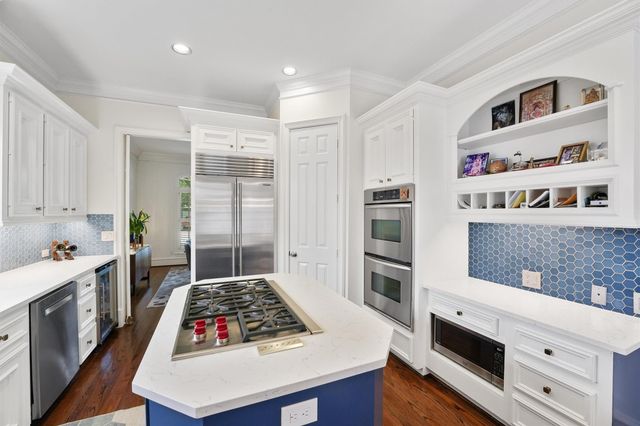 4127 Amherst Street, West University Place, TX 77005