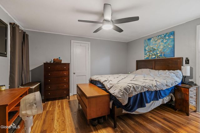 11 Lilac Lane, Troy, NY 12180