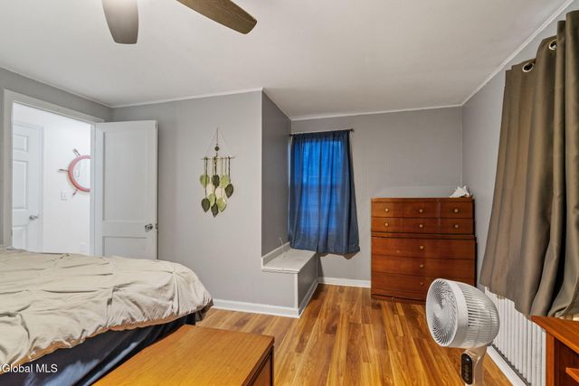 11 Lilac Lane, Troy, NY 12180