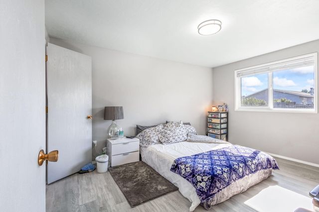 216 NE 9th Street, Madras, OR 97741