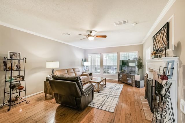 16723 Chewton Glen Street, Tomball, TX 77377