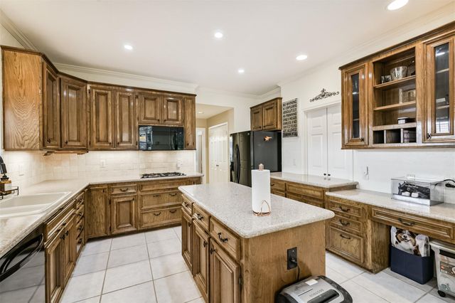 16723 Chewton Glen Street, Tomball, TX 77377