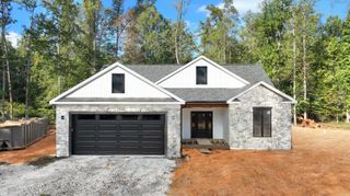 320 Periwinkle RD, Moneta, VA 24121