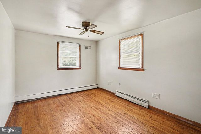 524 HIGHGATE RD, Norristown, PA 19403