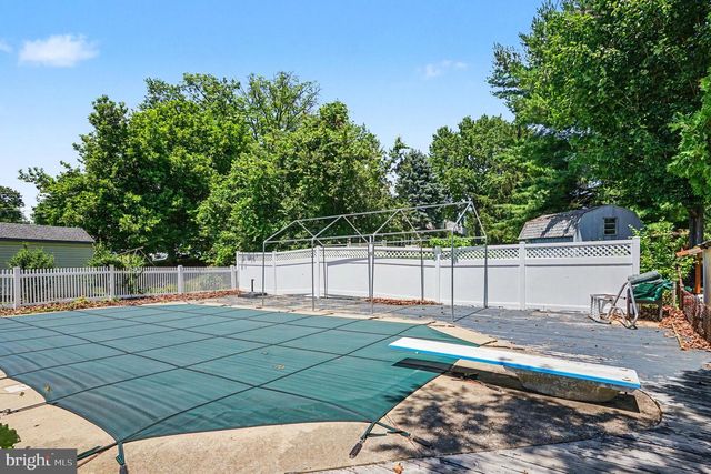524 HIGHGATE RD, Norristown, PA 19403