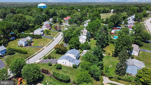524 HIGHGATE RD, Norristown, PA 19403