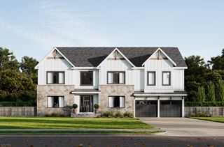 7 Taft Ct, Livingston Twp., NJ 07039