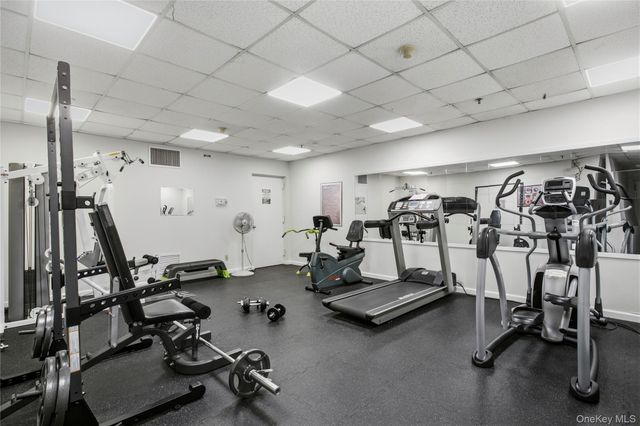 1376 Midland Avenue 105, Bronxville, NY 10708