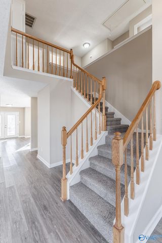 2543 Bonnie Oaks Drive SW, Huntsville, AL 35803