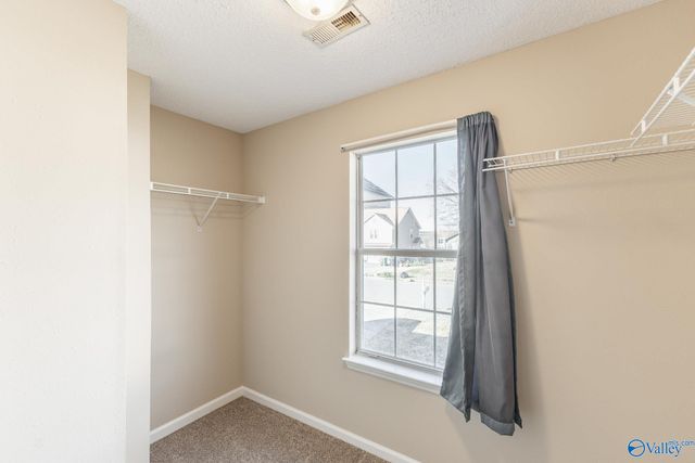 2543 Bonnie Oaks Drive SW, Huntsville, AL 35803