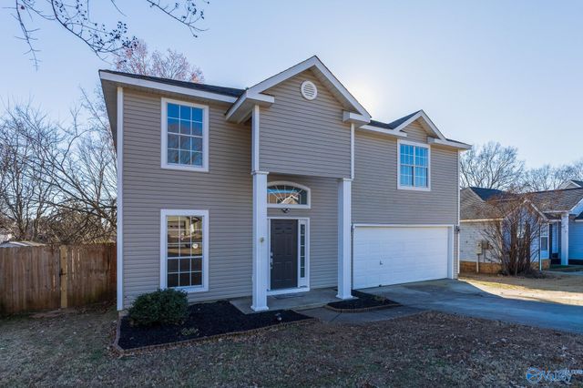 2543 Bonnie Oaks Drive SW, Huntsville, AL 35803