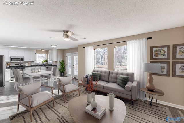 2543 Bonnie Oaks Drive SW, Huntsville, AL 35803