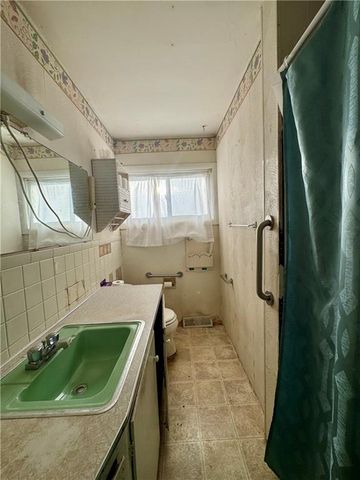 5821 Rosehill Road, Shawnee, KS 66216