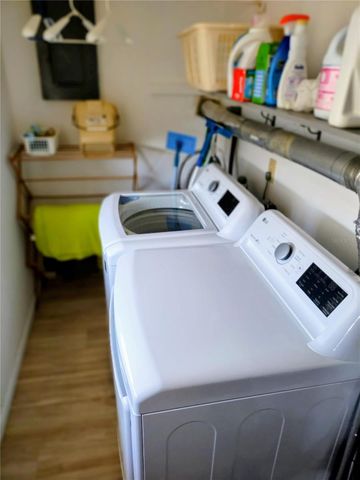 152 CIRCLEWOOD DRIVE C2-2, Venice, FL 34293