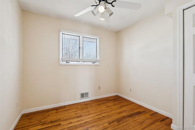 33 Fairlawn Lane, Centereach, NY 11720