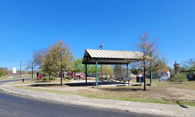 2134 Aransas Ave, San Antonio, TX 78220