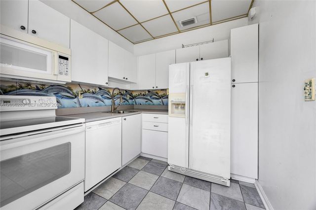 5971 SW 48th Street, Miami, FL 33155