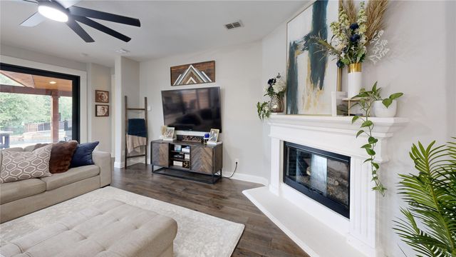 1812 Lake Wood Trail, Little Elm, TX 75068