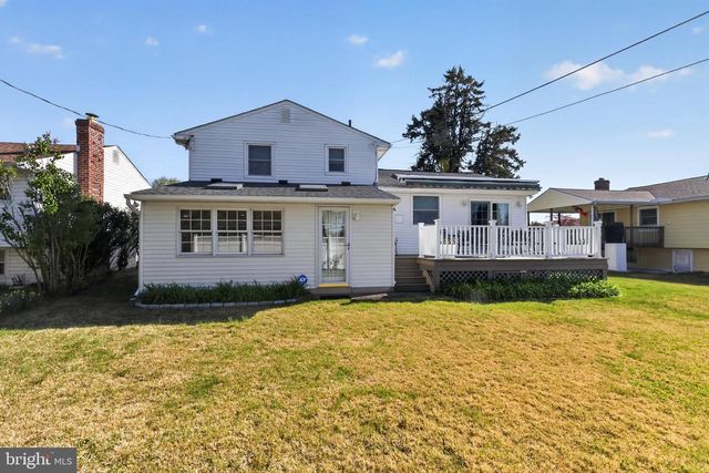 878 MOREFIELD RD, Philadelphia, PA 19115