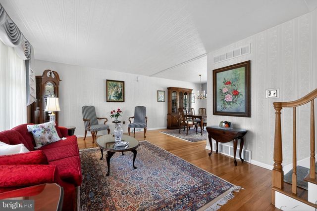 878 MOREFIELD RD, Philadelphia, PA 19115