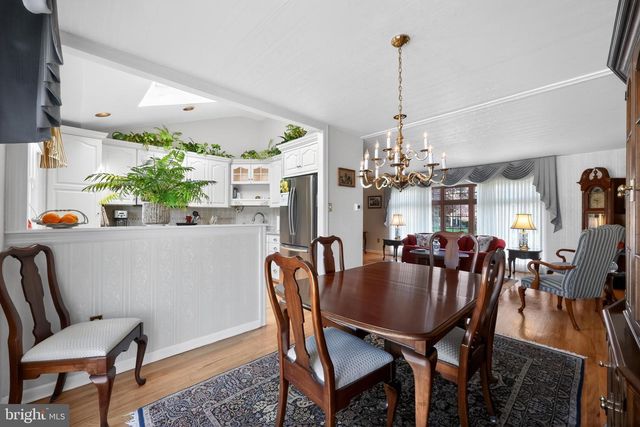 878 MOREFIELD RD, Philadelphia, PA 19115