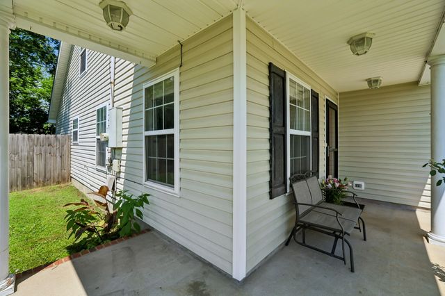 911 Buckhaven Dr, Smyrna, TN 37167