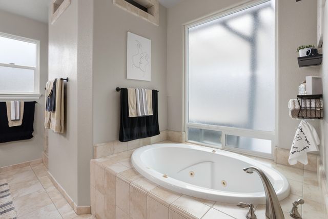 2182 Cadjew Street, Redding, CA 96003