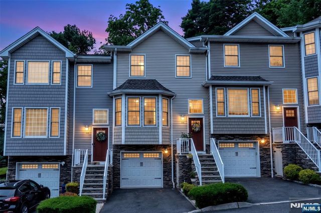 451 Springfield Avenue 111, Hasbrouck Heights, NJ 07604