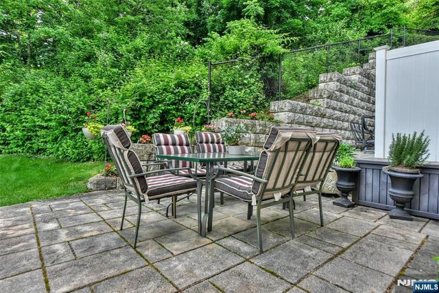 451 Springfield Avenue 111, Hasbrouck Heights, NJ 07604