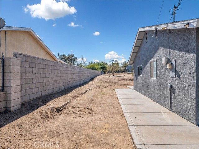 18063 Catalpa Street., Hesperia, CA 92345