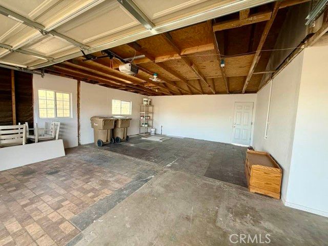 18063 Catalpa Street., Hesperia, CA 92345