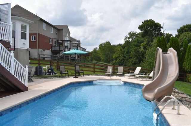 250 Ridgepointe Drive, Cold Spring, KY 41076
