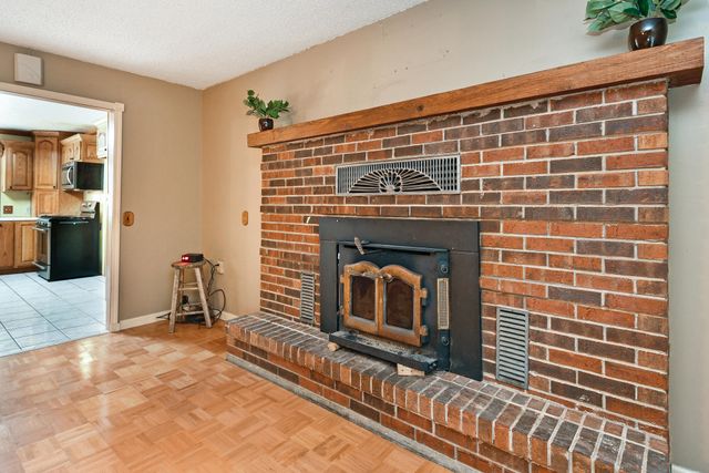 8131 State Hwy W, Ozark, MO 65721