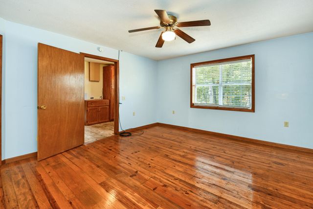 8131 State Hwy W, Ozark, MO 65721